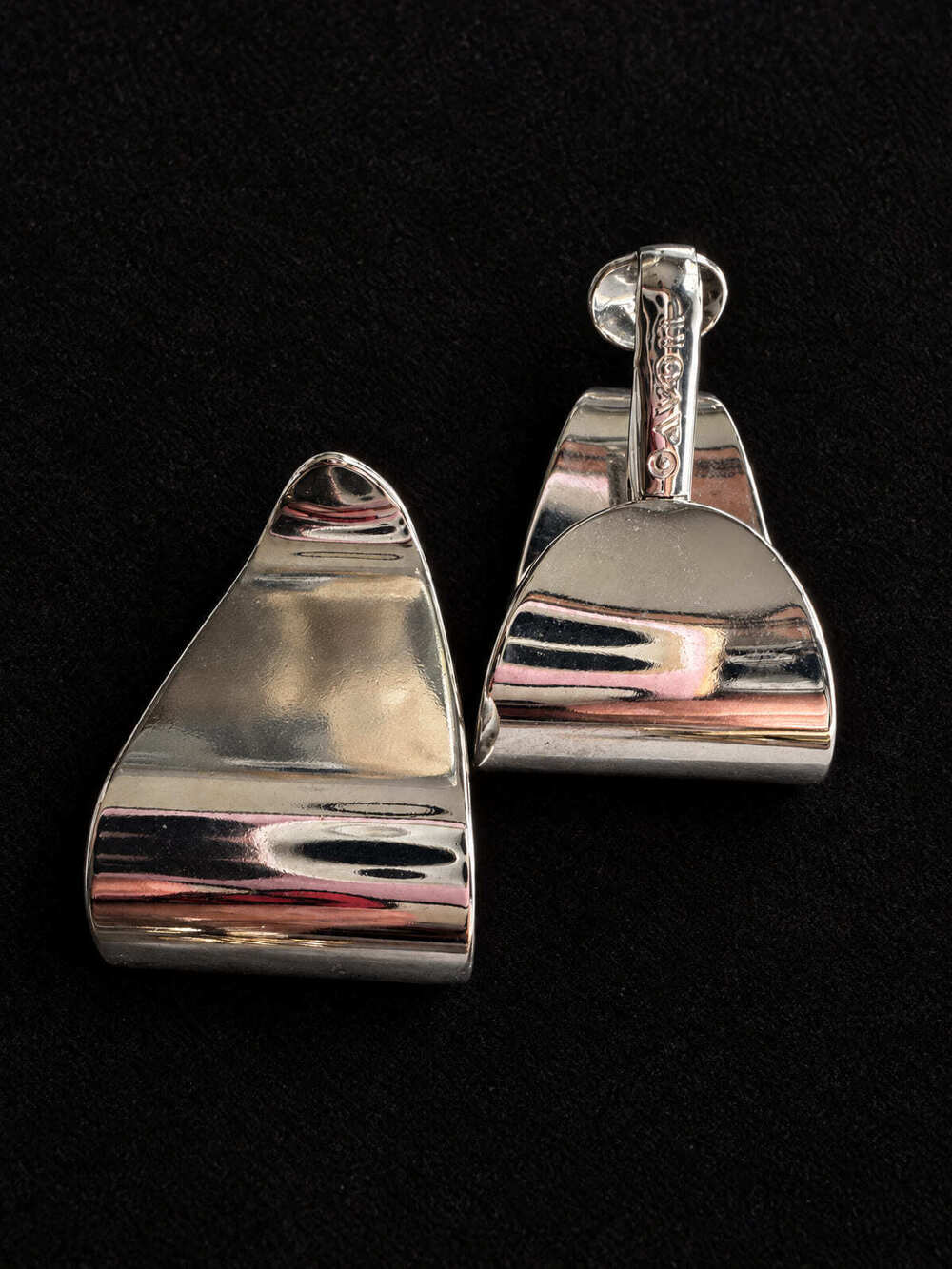 ⚜️ Avon | Silver-Tone Geometric Clip-On Earrings | Sculptural Statement 💗